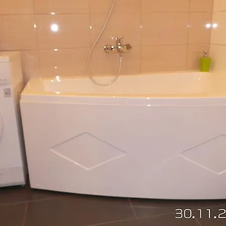 Sandan Apartament In City Apartment Riga